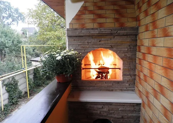 On Abrikosovaya Apartman *