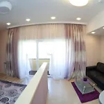 阿布瑞考索瓦亚公寓 * 敖德萨