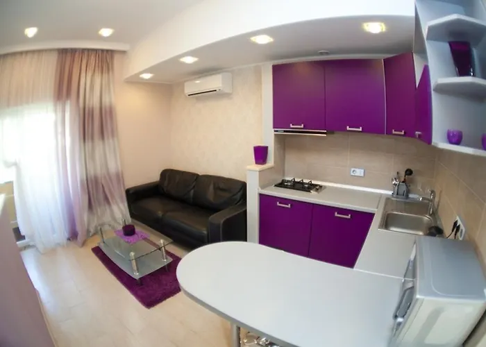 On Abrikosovaya Apartment