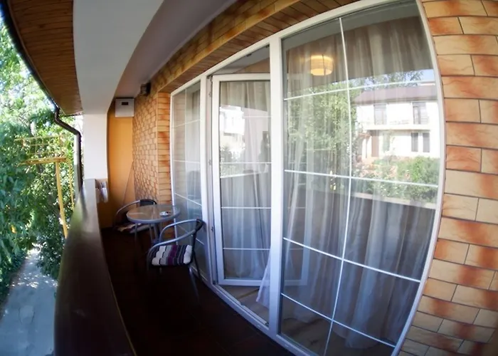 Apartment On Abrikosovaya *